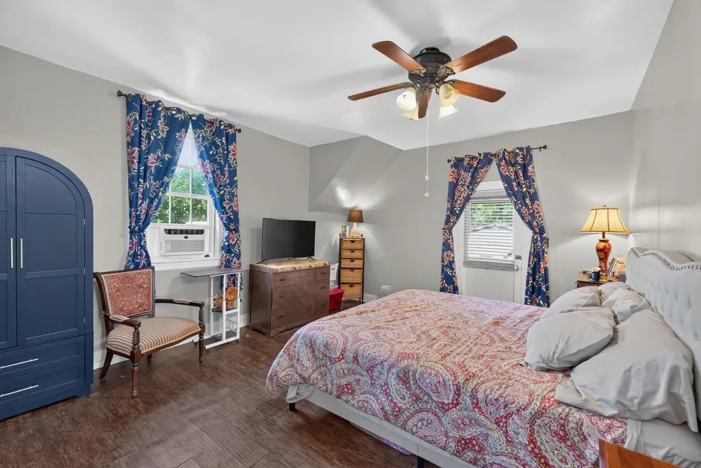 414 N Main Street Harrodsburg KY 40330