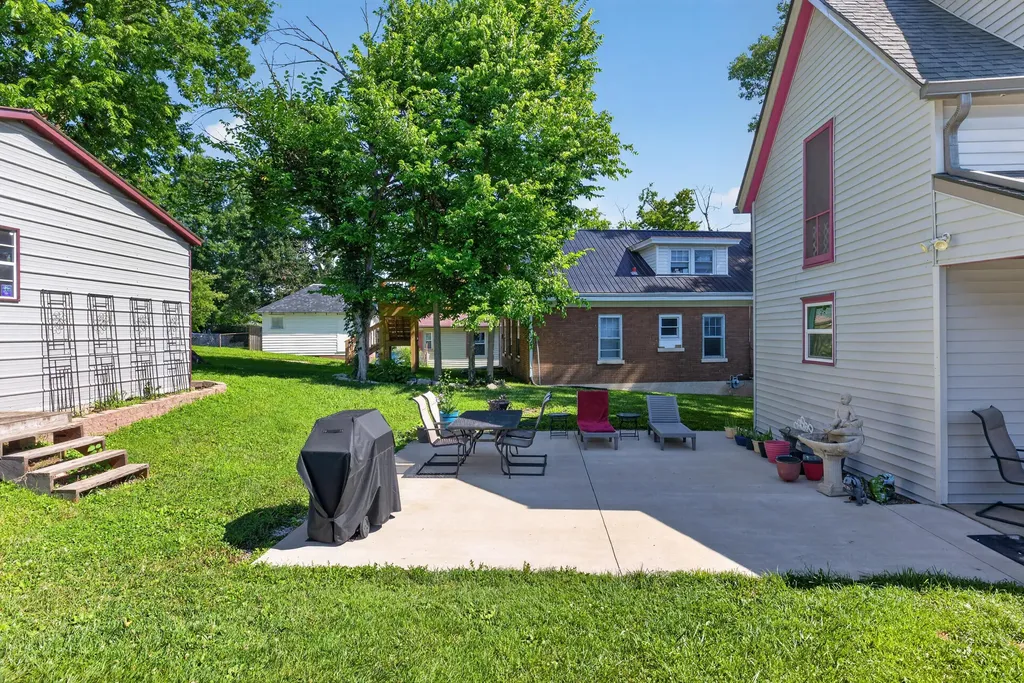 414 N Main Street Harrodsburg KY 40330