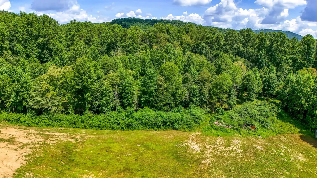 3500 State Highway 930 Barbourville KY 40906