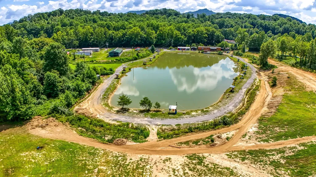3500 State Highway 930 Barbourville KY 40906