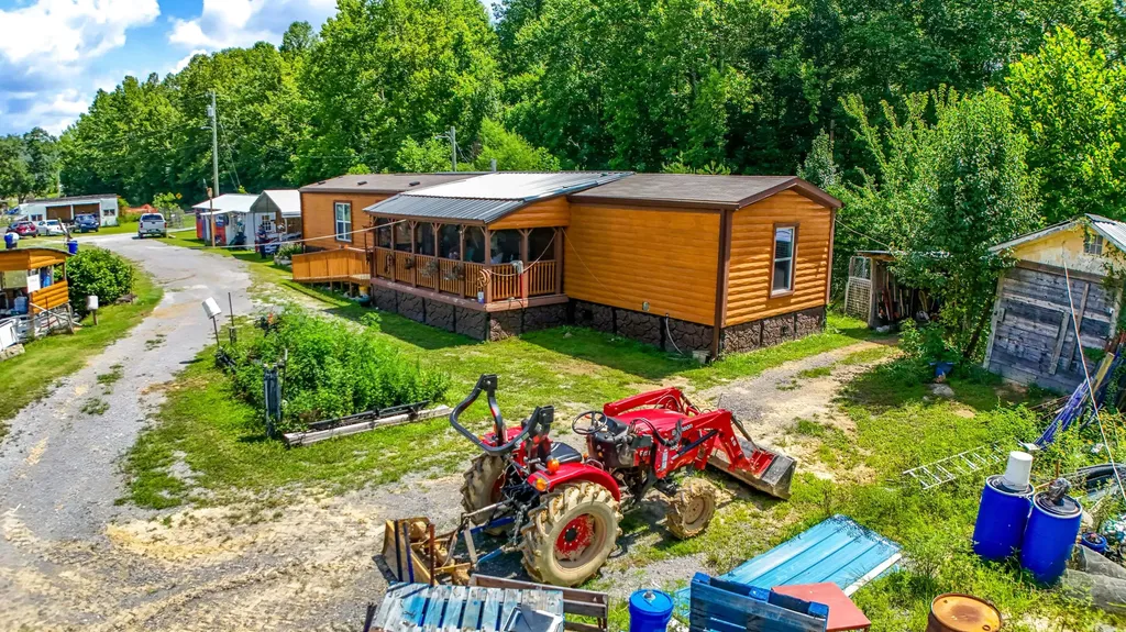 3500 State Highway 930 Barbourville KY 40906