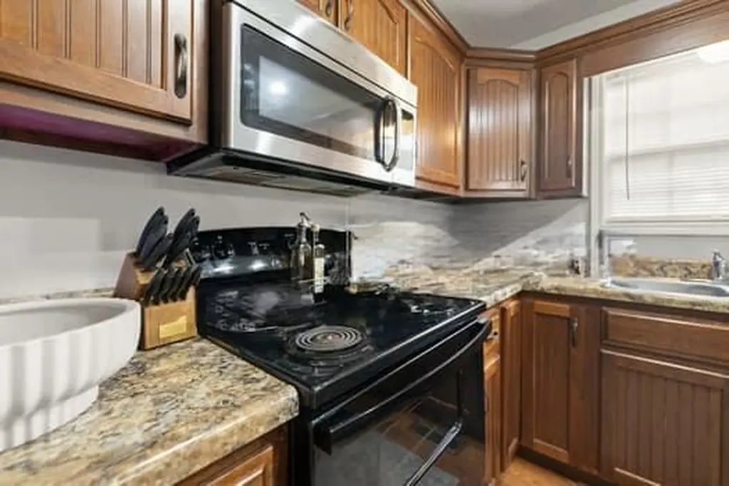 201 Pinecrest Court Berea KY 40403