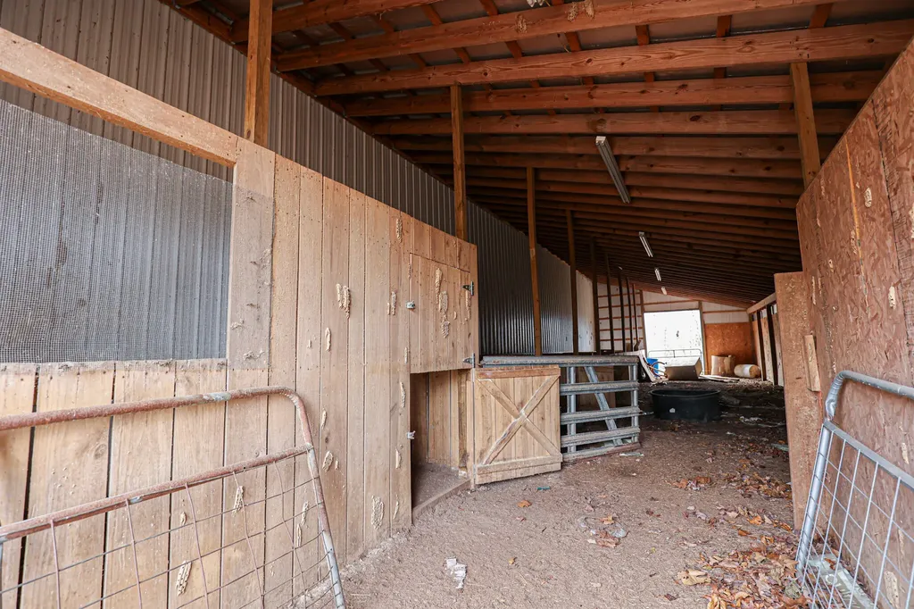 178 Lawson Lane Benton KY 42025
