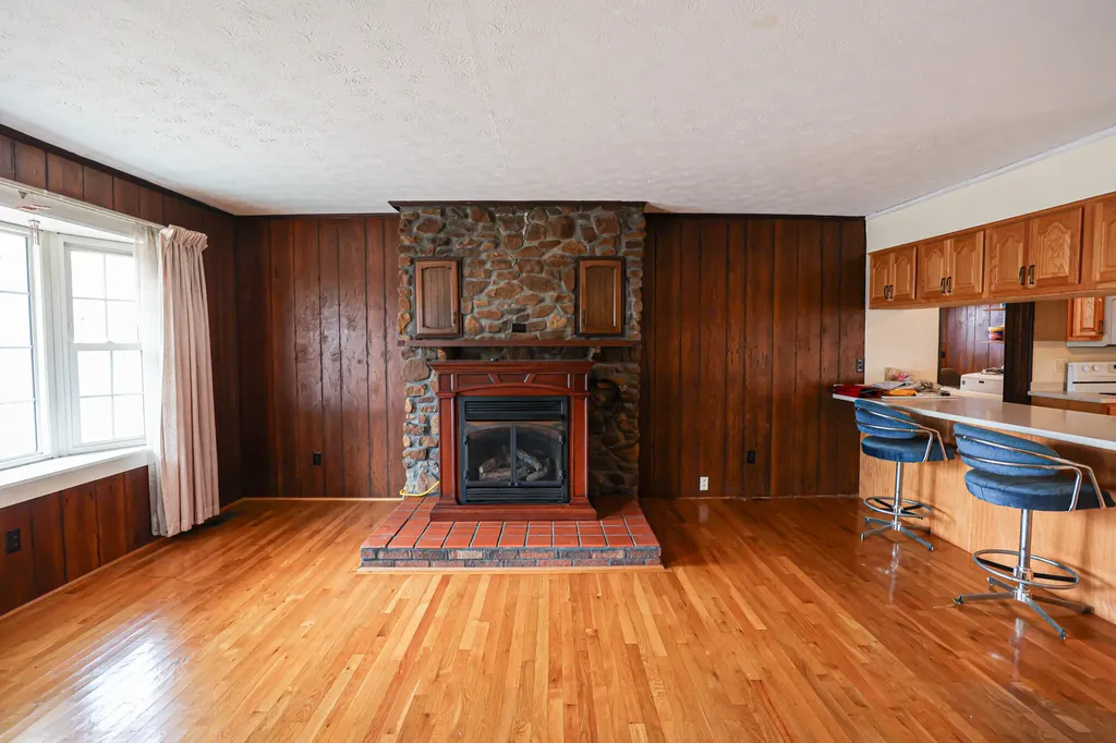 178 Lawson Lane Benton KY 42025