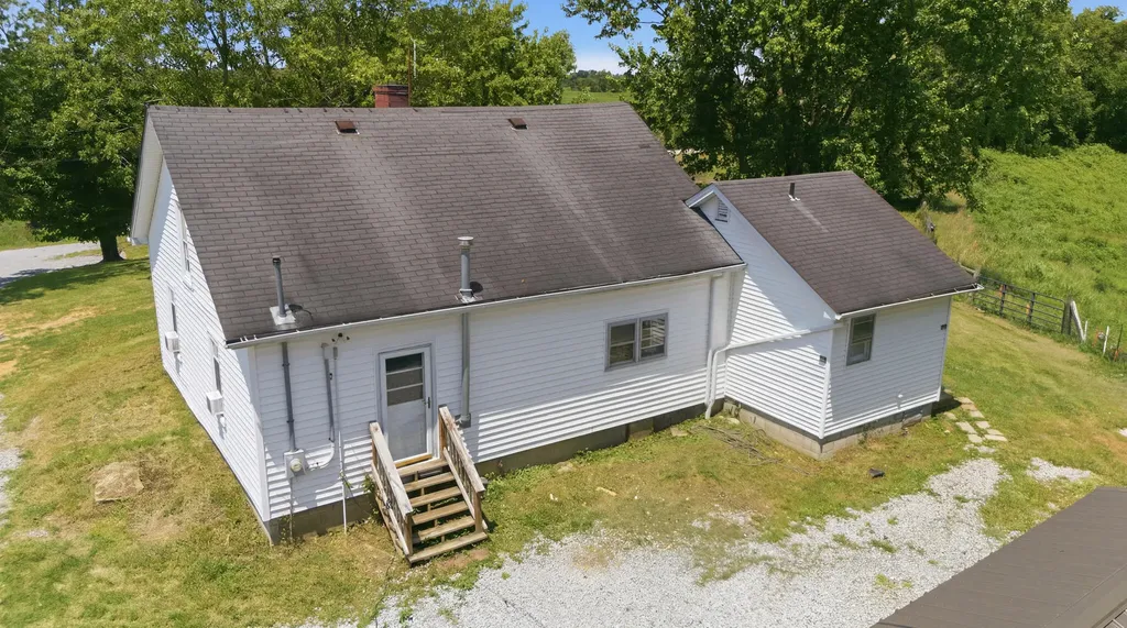 3043 Poosey Ridge Road Richmond KY 40475