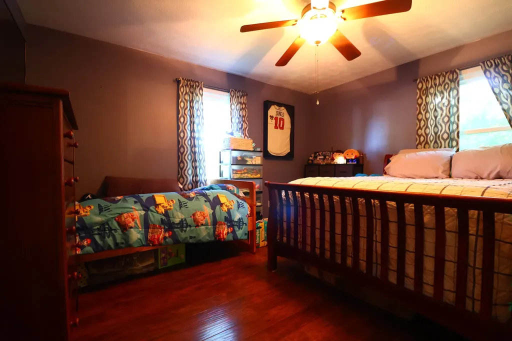 2120 Knob Hill Drive Paducah KY 42003