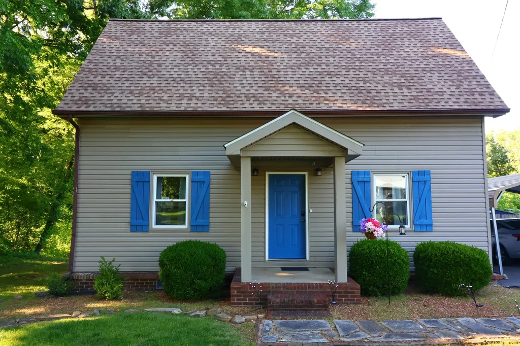 2120 Knob Hill Drive Paducah KY 42003