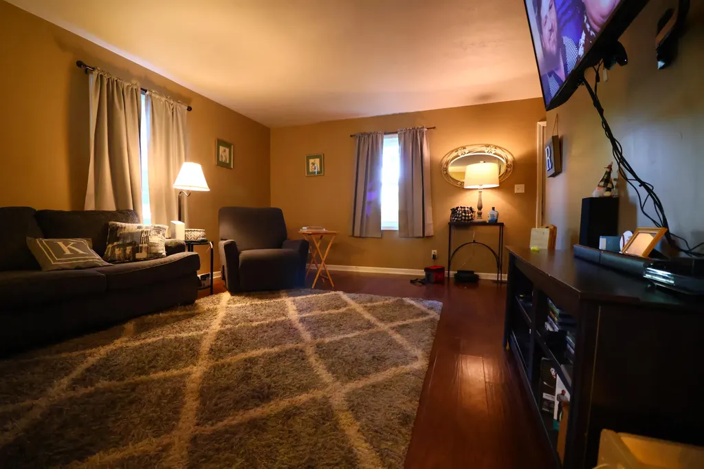 2120 Knob Hill Drive Paducah KY 42003
