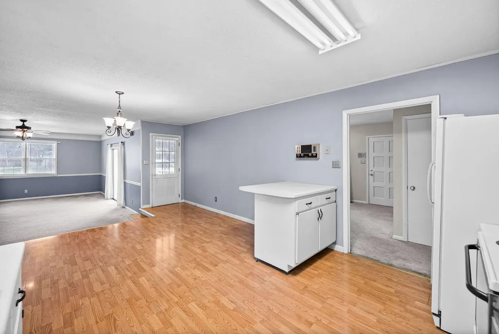 301 Donna Drive Hopkinsville KY 42240