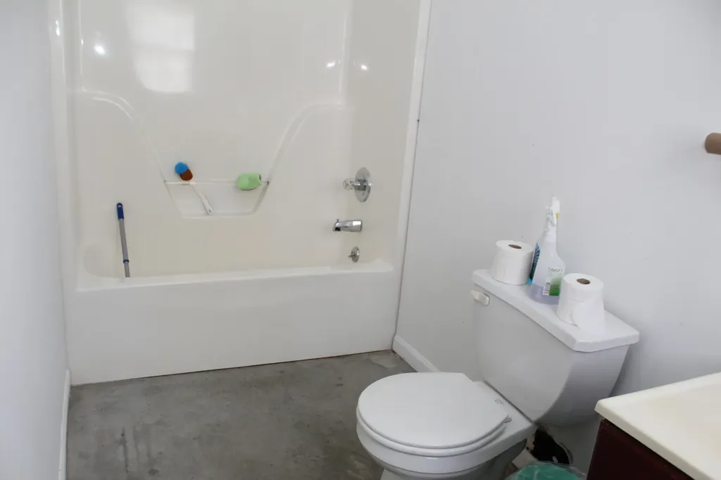 1851 U.s. 641 Benton KY 42025