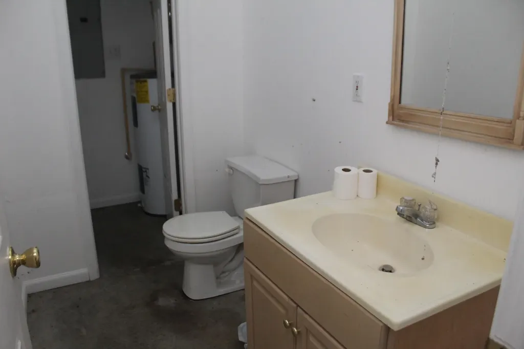 1851 U.s. 641 Benton KY 42025