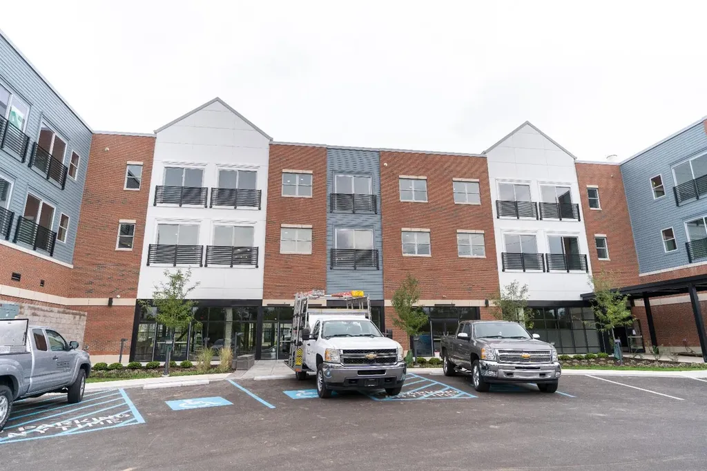 576 E Third Lexington KY 40508