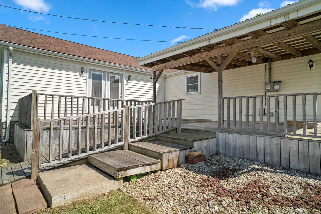 1332 Buckhorn Trail Mt Sterling KY 40353