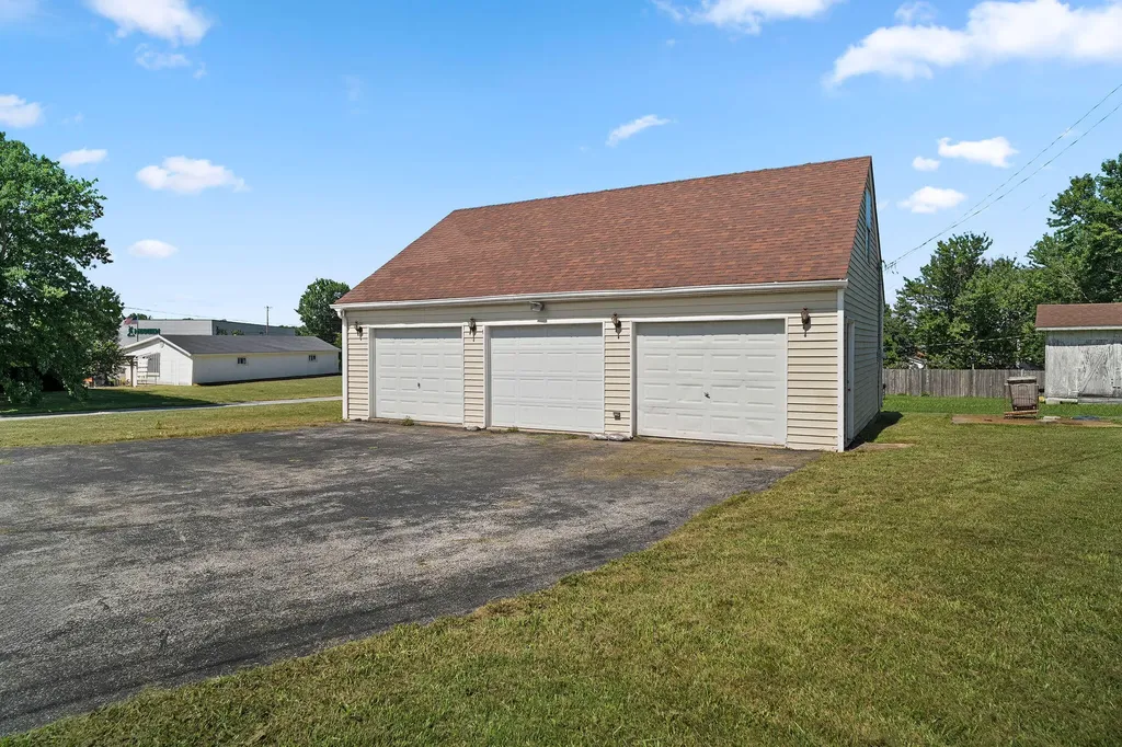 1332 Buckhorn Trail Mt Sterling KY 40353