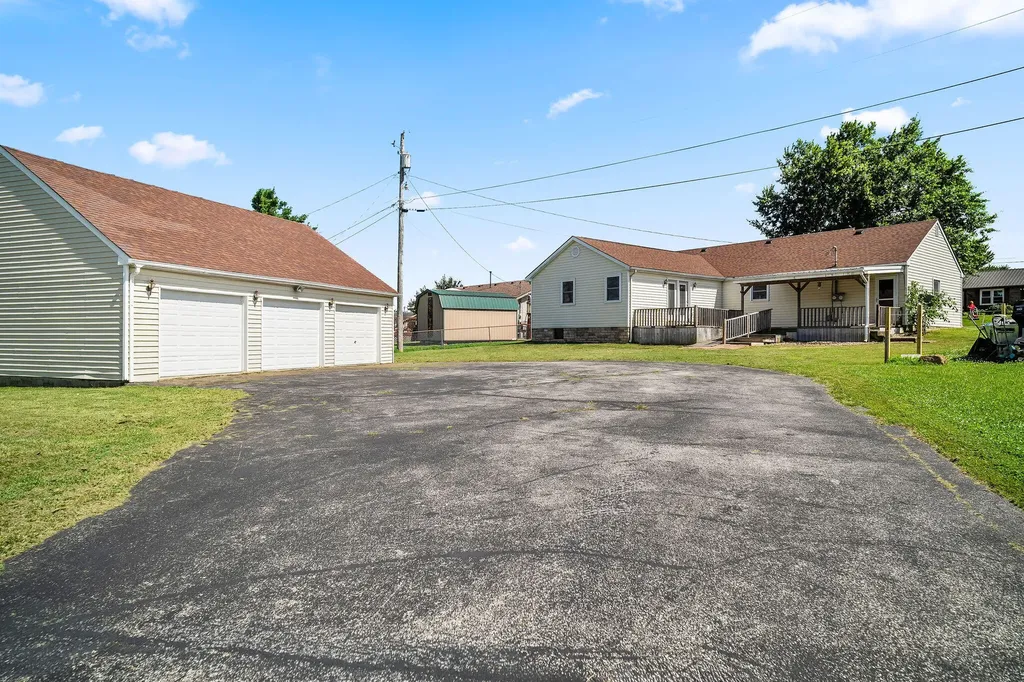 1332 Buckhorn Trail Mt Sterling KY 40353