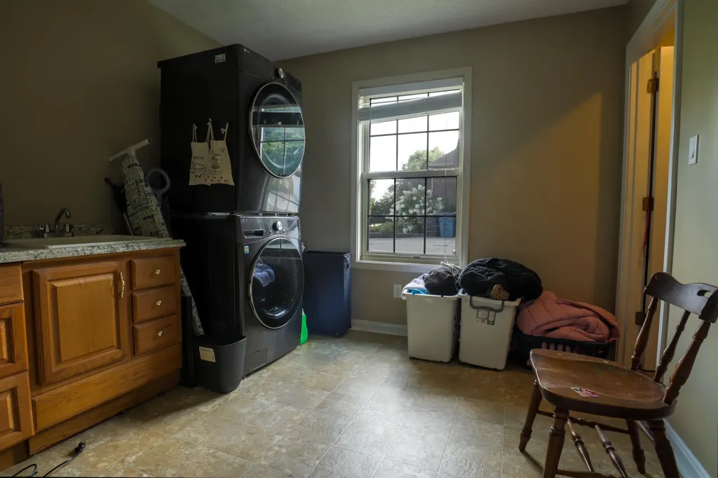 965 E Count Fleet Circle Danville KY 40422