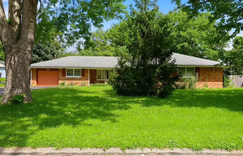 1613 Atlanta Drive Lexington KY 40505