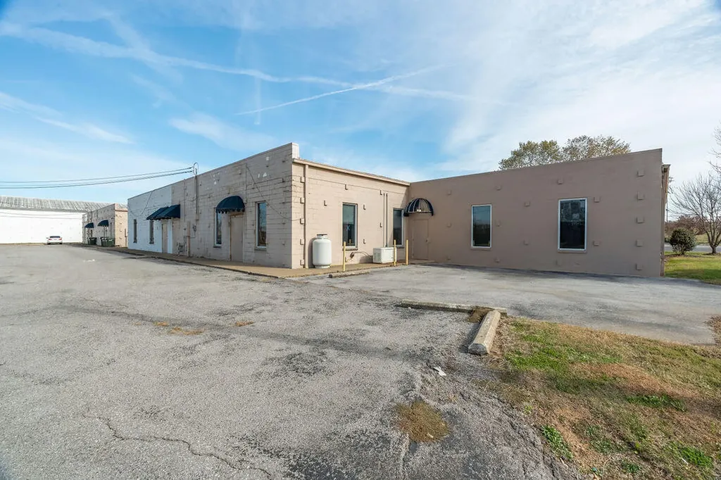 4011 Fort Campbell Boulevard Hopkinsville KY 42240