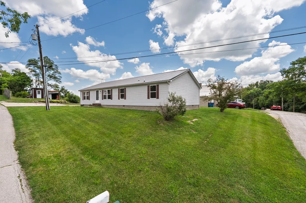 225 Church Street Corinth KY 41010
