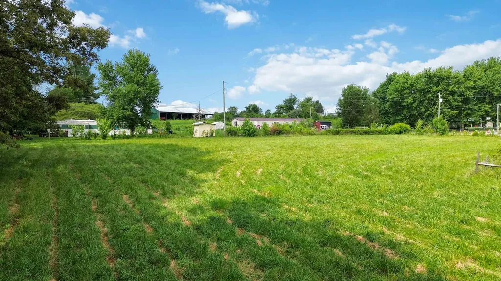 8 Daniels Drive Eubank KY 42567