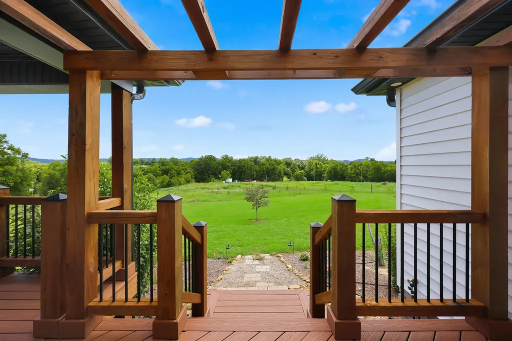 1793 Kentucky Highway 1770 Stanford KY 40484