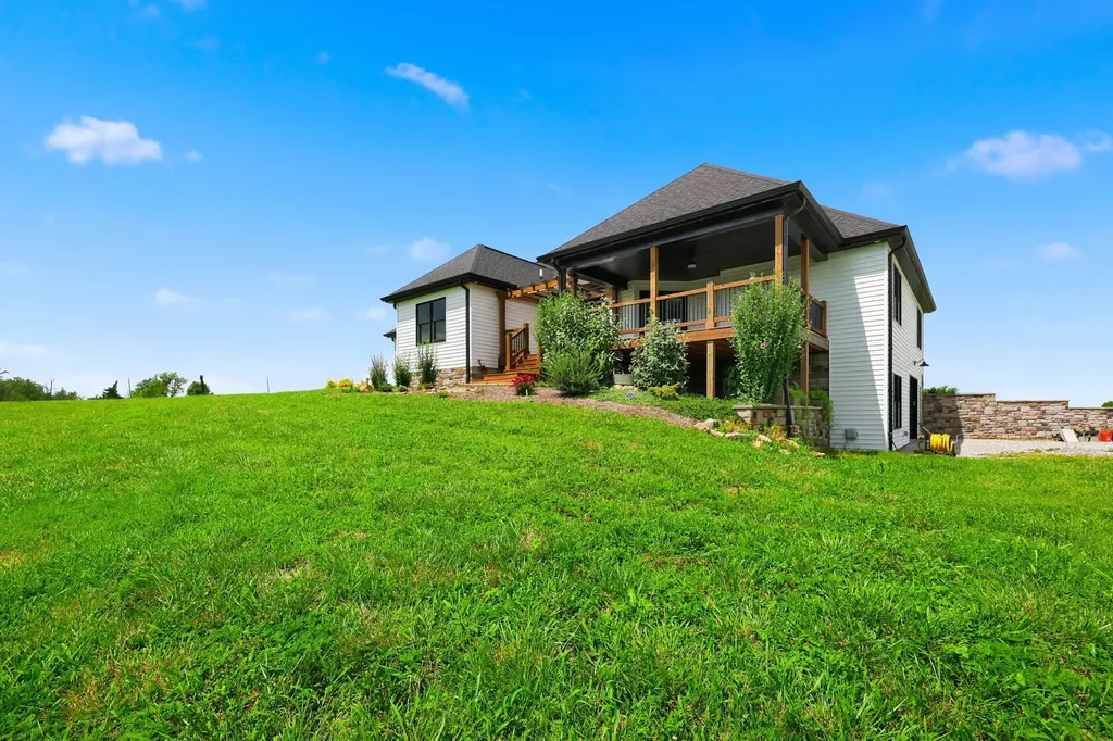 1793 Kentucky Highway 1770 Stanford KY 40484