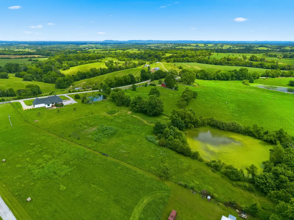 1793 Kentucky Highway 1770 Stanford KY 40484