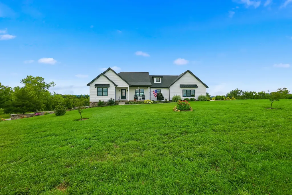 1793 Kentucky Highway 1770 Stanford KY 40484