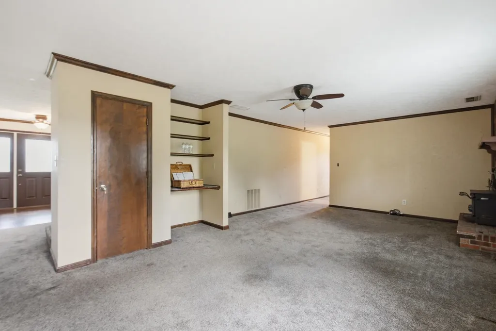 24 Ashlock Drive Lancaster KY 40444