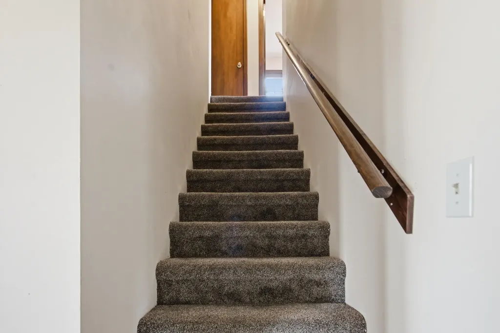 24 Ashlock Drive Lancaster KY 40444