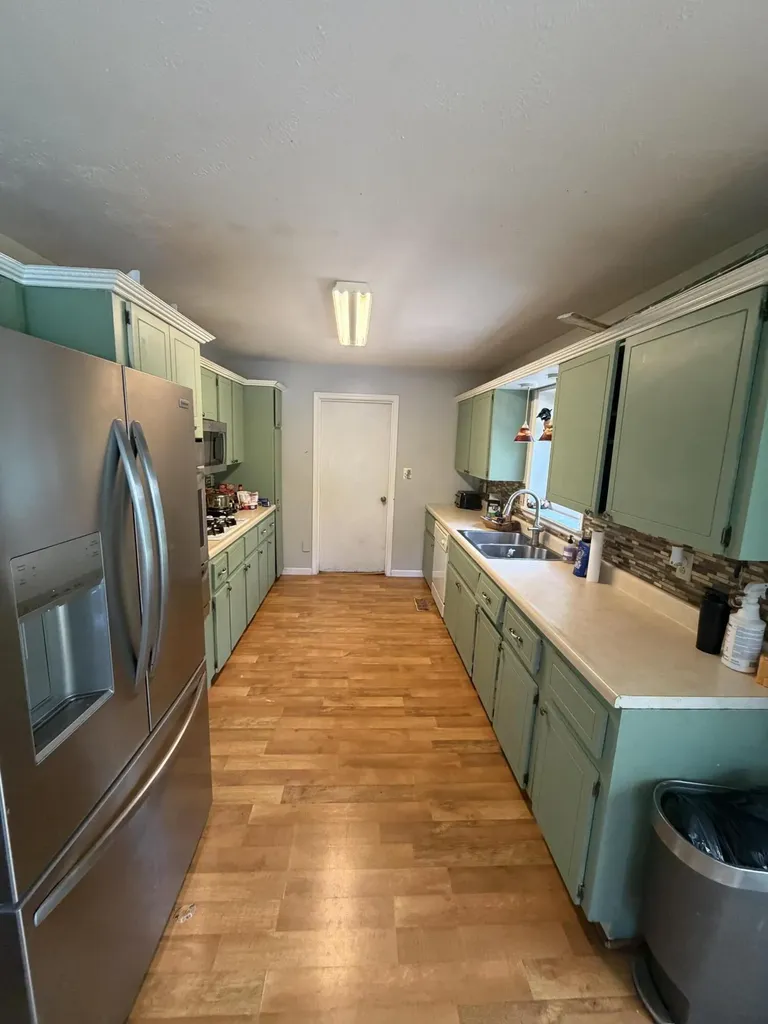 1446 Ky-440 Mayfield KY 42066