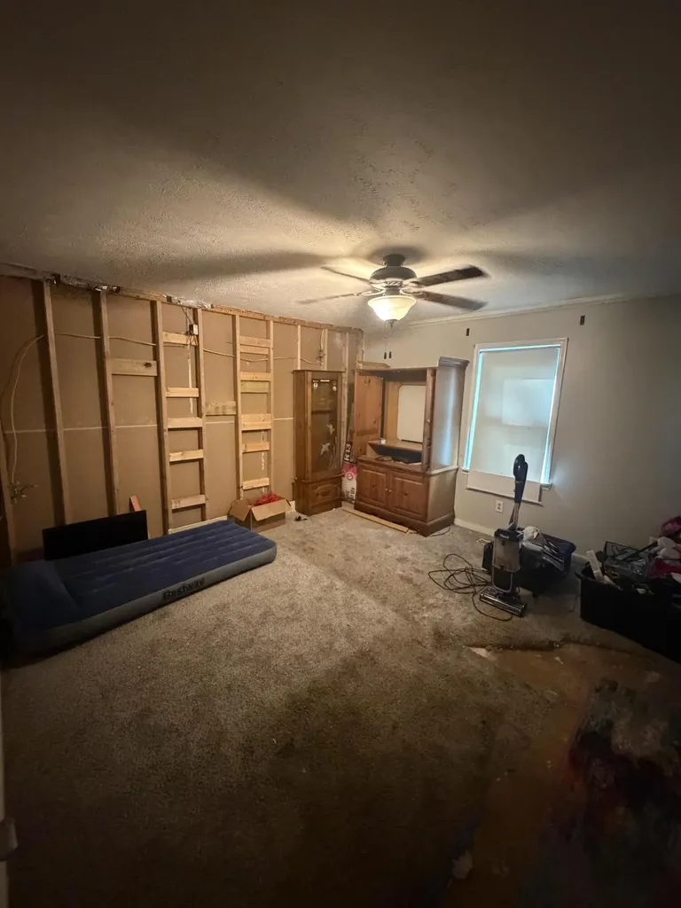 1446 Ky-440 Mayfield KY 42066