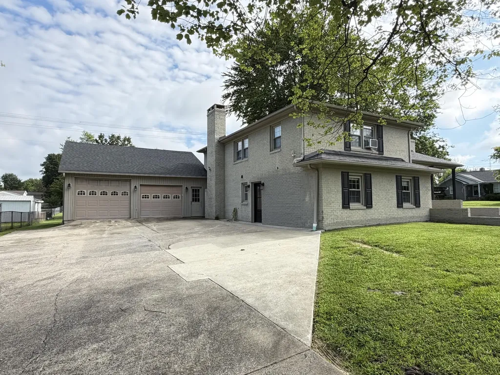 1333 Cherry Drive Mayfield KY 42066