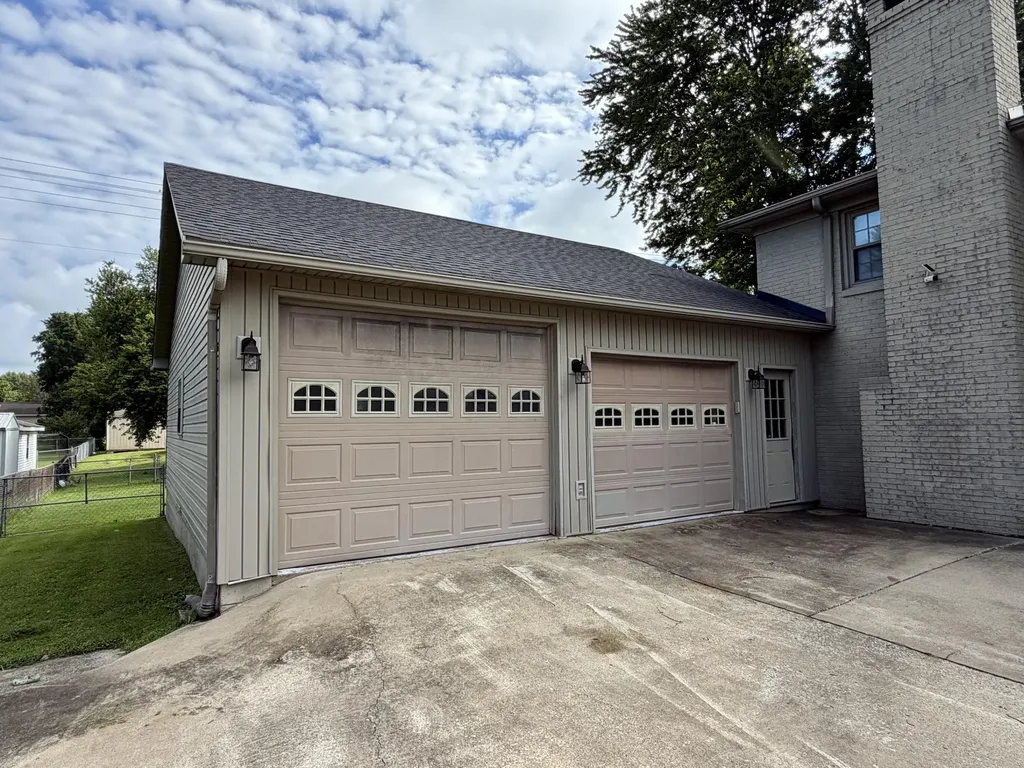 1333 Cherry Drive Mayfield KY 42066