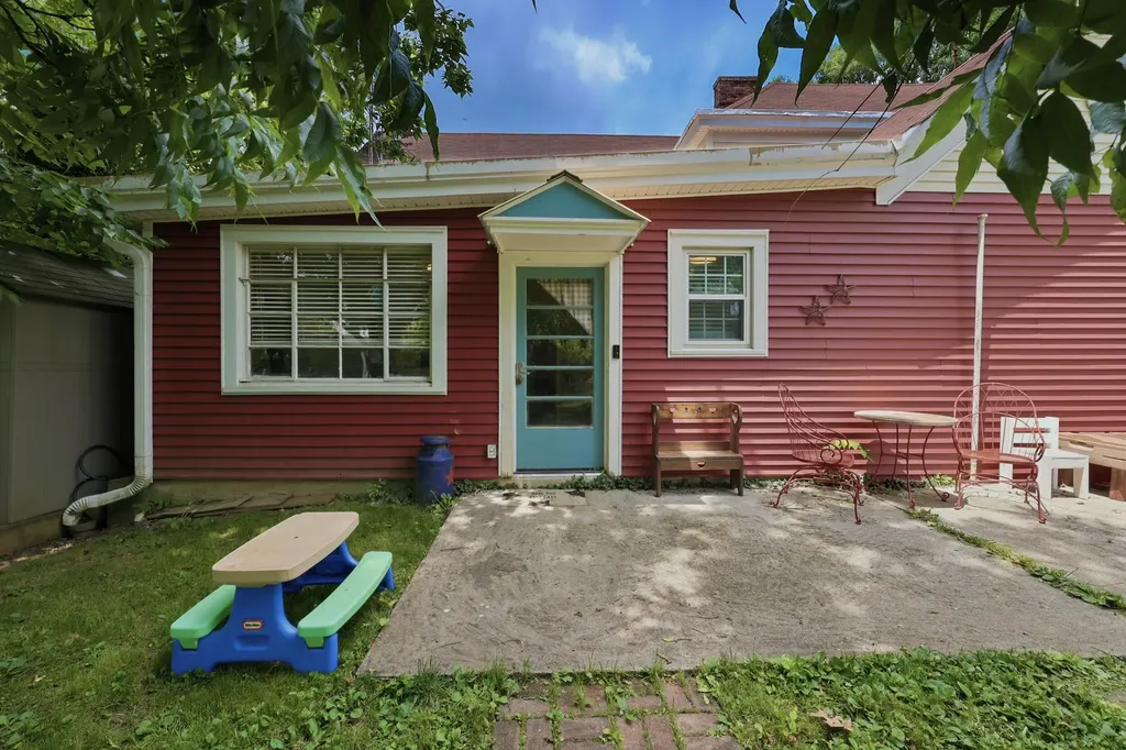 219 Main Street Sadieville KY 40370