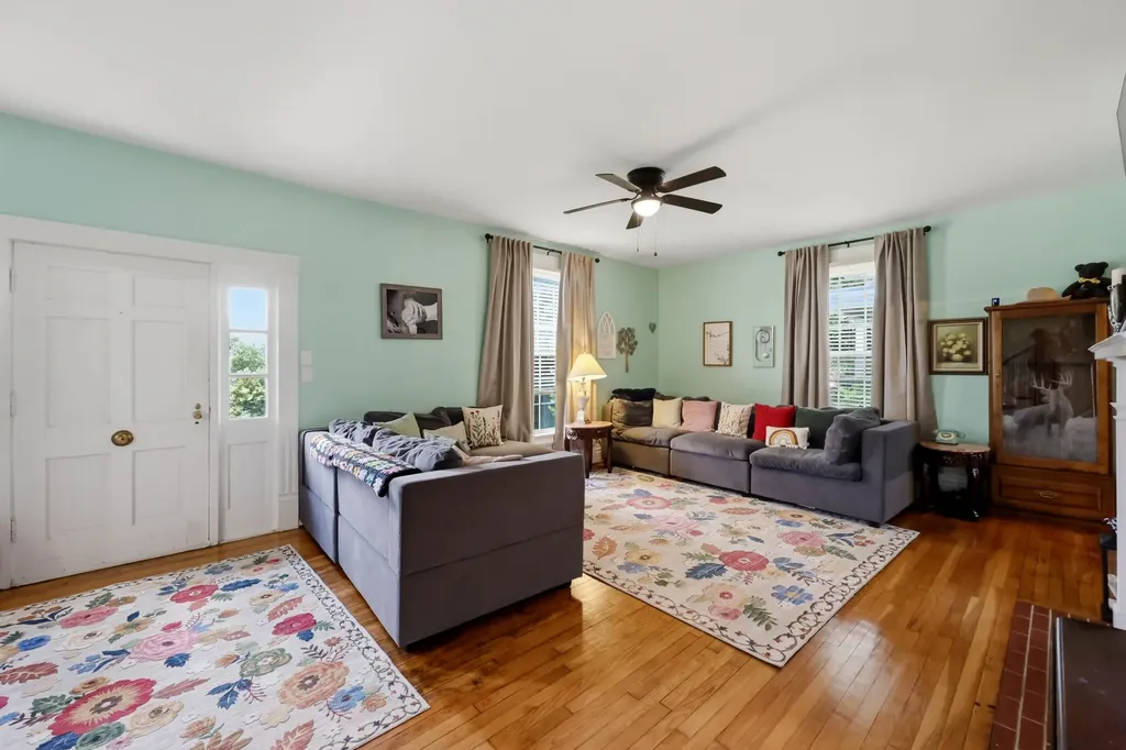 219 Main Street Sadieville KY 40370