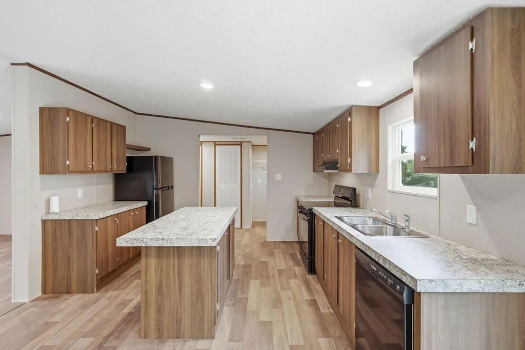 1235 Ky-328 Waynesburg KY 40489