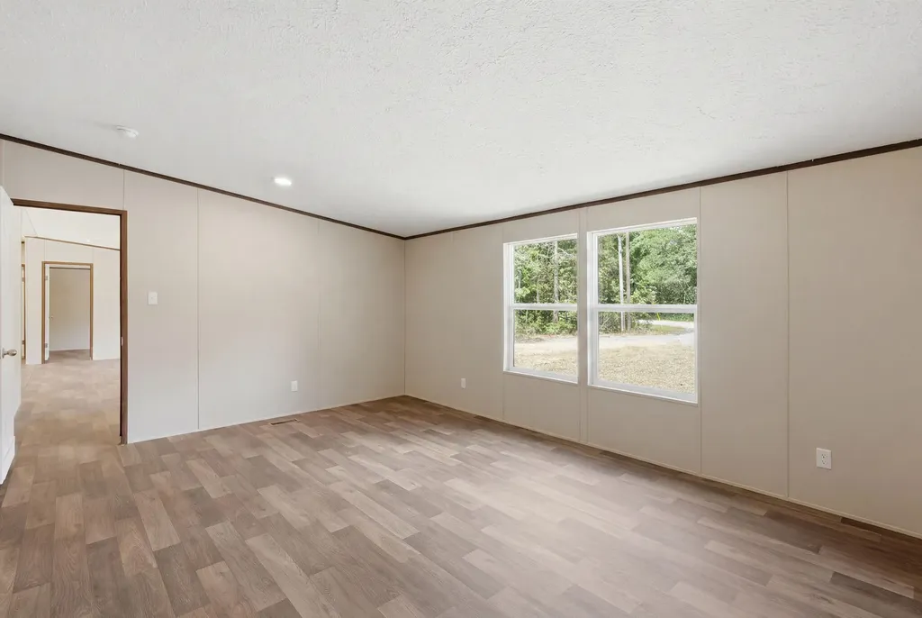 1235 Ky-328 Waynesburg KY 40489