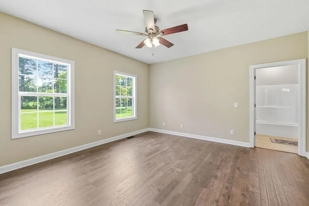 64 Drew Drive Murray KY 42071