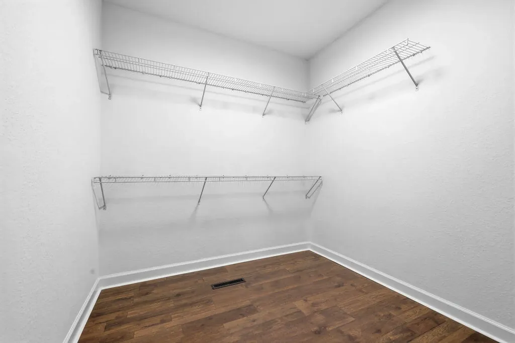 64 Drew Drive Murray KY 42071