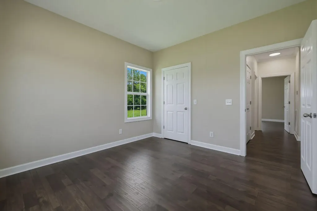64 Drew Drive Murray KY 42071