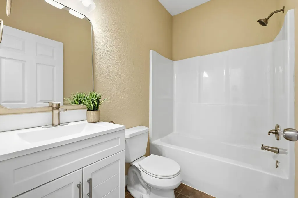 64 Drew Drive Murray KY 42071