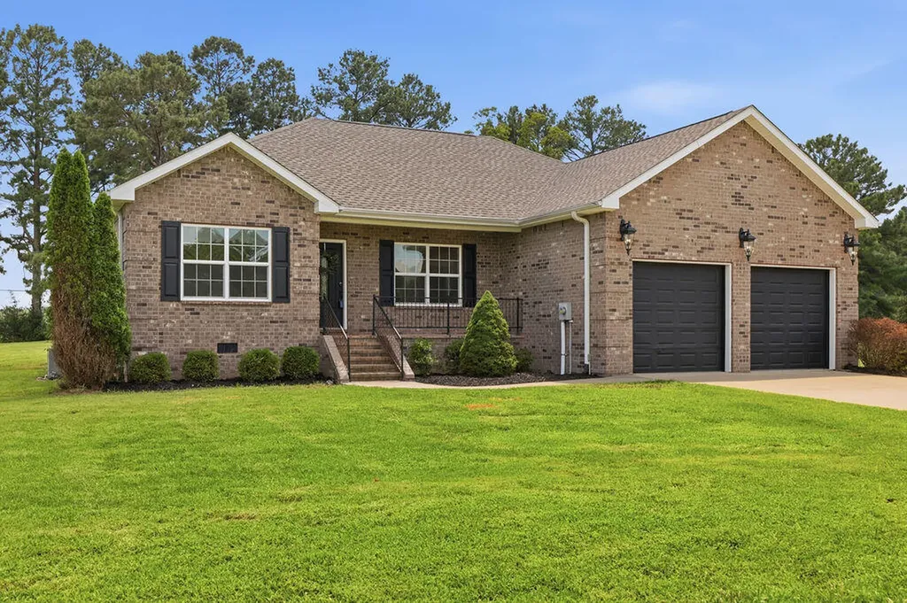 64 Drew Drive Murray KY 42071