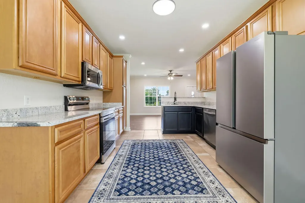 64 Drew Drive Murray KY 42071