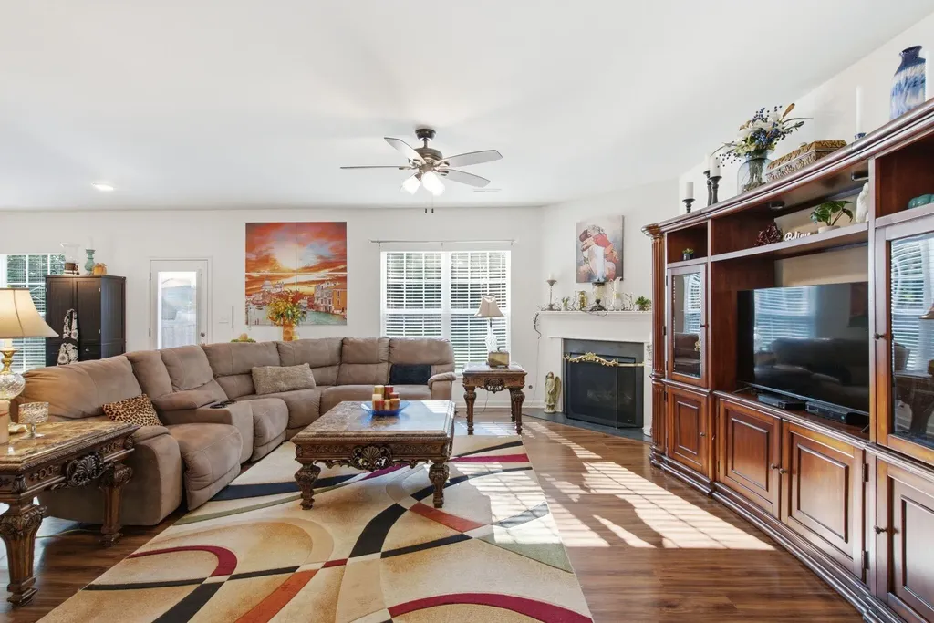 209 Sinclair Court Georgetown KY 40324