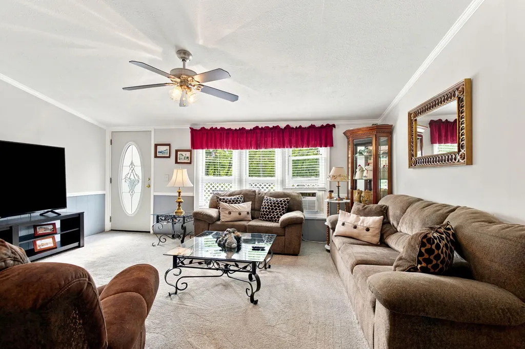 203 College Street Sadieville KY 40370
