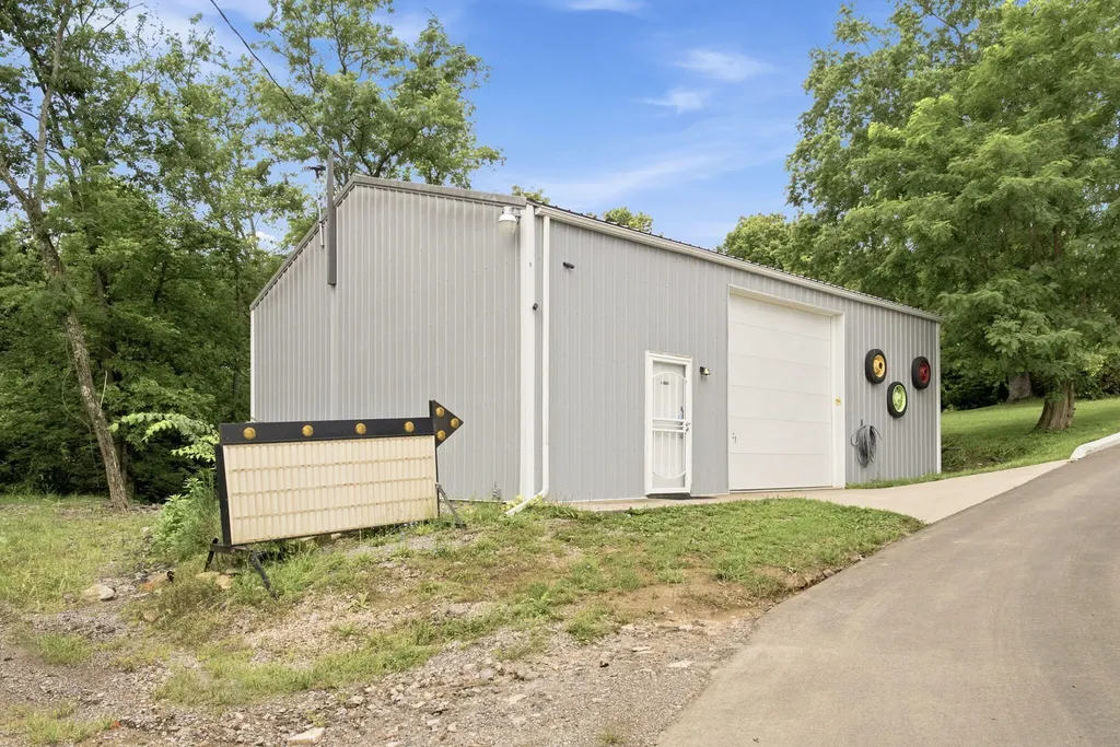 203 College Street Sadieville KY 40370