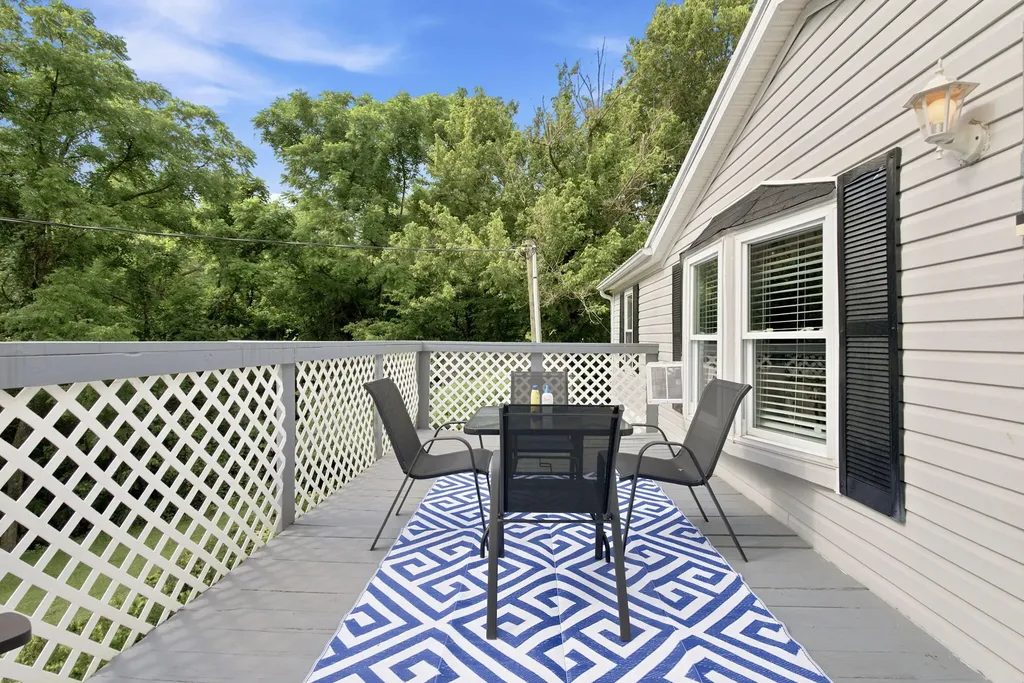 203 College Street Sadieville KY 40370