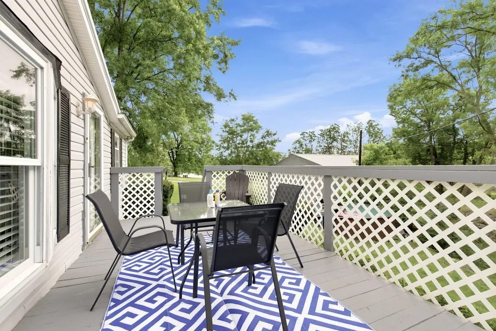 203 College Street Sadieville KY 40370