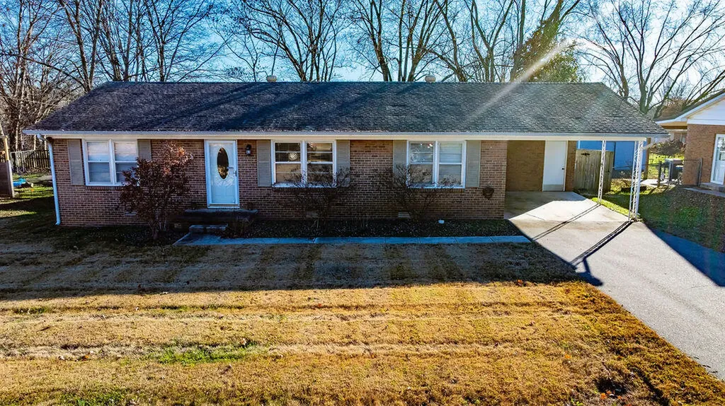 411 Hershey Drive Hopkinsville KY 42240